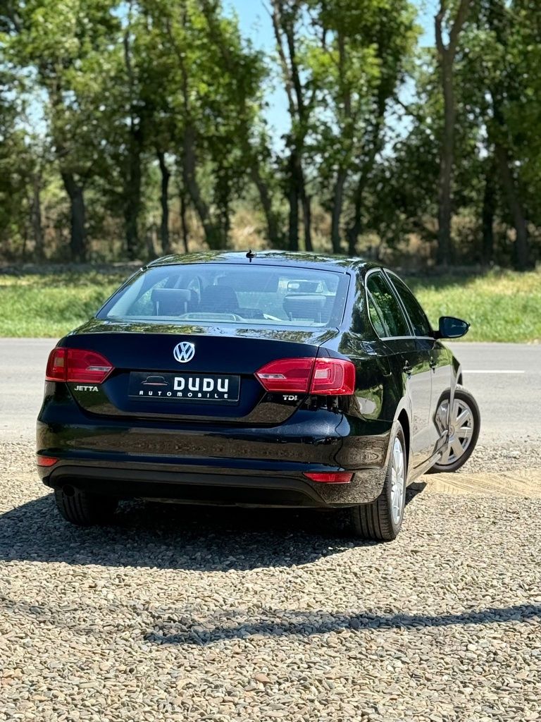 Vw jetta 1,6 tdi,an 2014,distribuție facuta