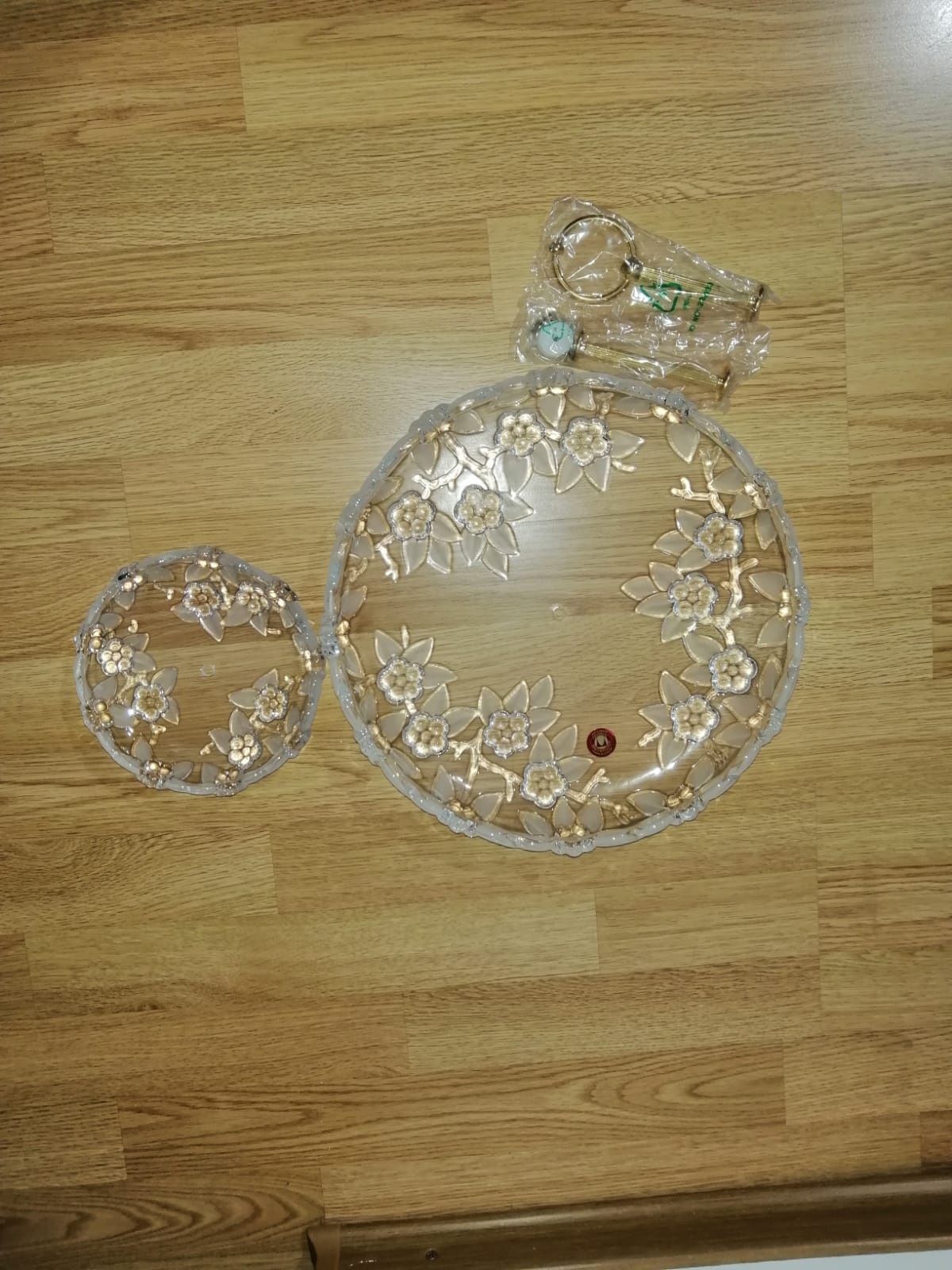 Platou servire cu 1 etaj, diametru 24 cm, cristal made în germany