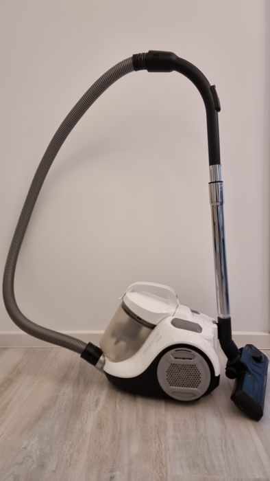 Aspirator fara sac ROWENTA Swift Power Cyclonic RO2957EA, 1.2l, 750W,