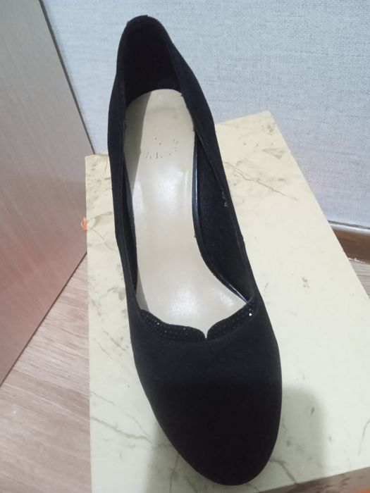 Продам туфли. В отличном состоянии.