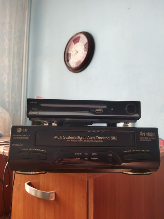 Продам Видеомагнитофон и дивиди