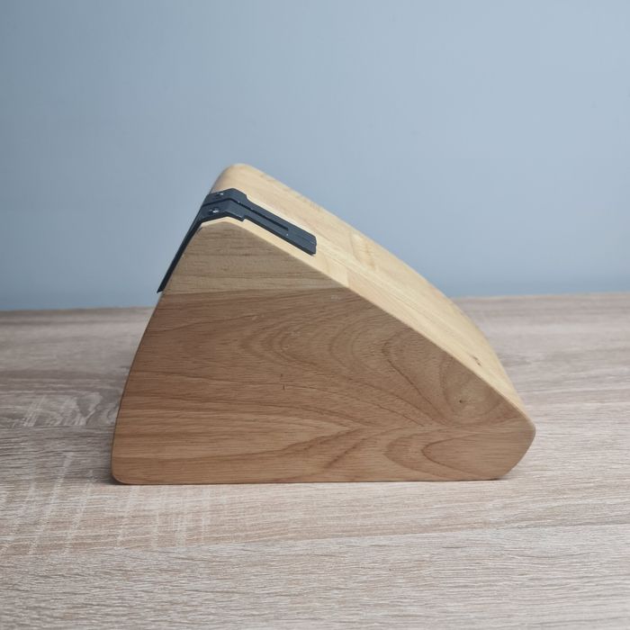 Дървен блок за ножове DEGLON
