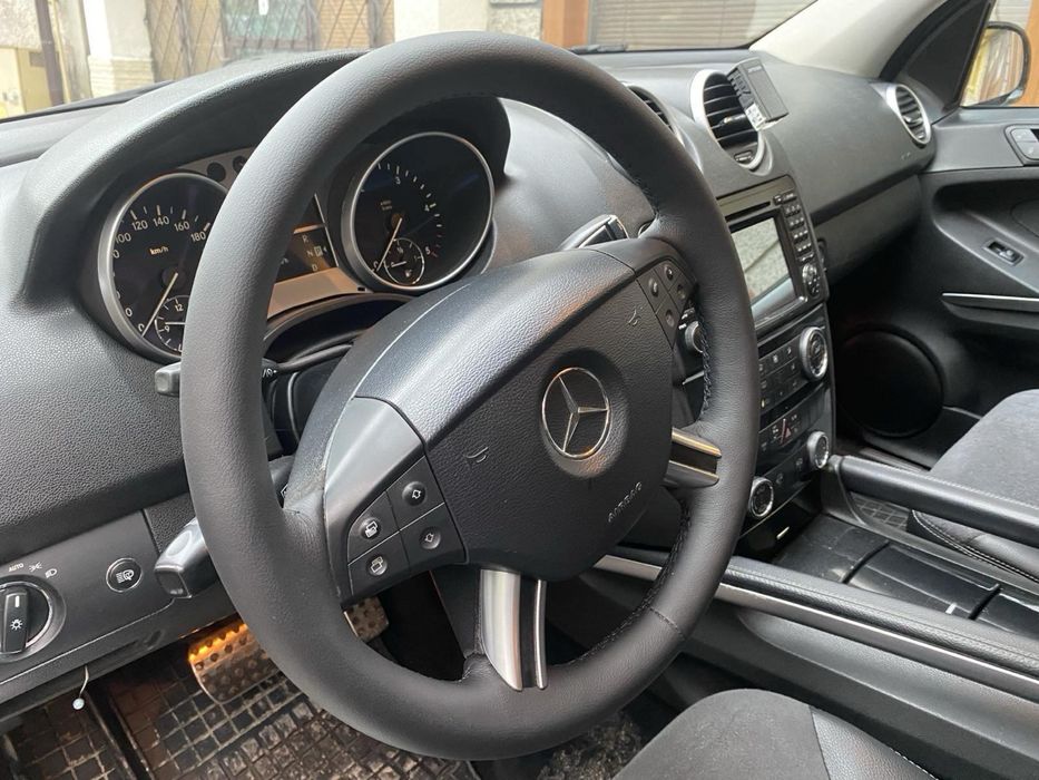 Мерцедес МЛ W 164