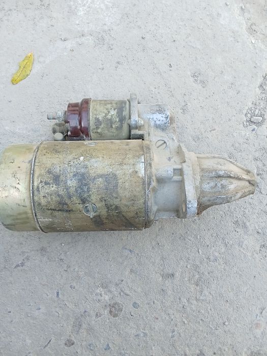 Автозапчасти и аксессуары