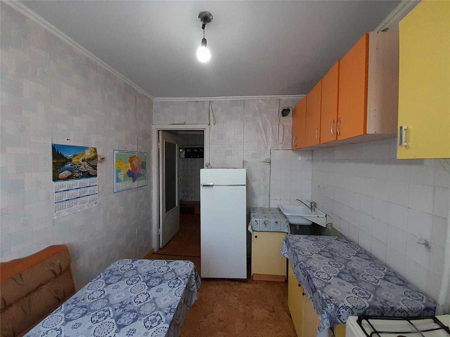 Продам 2 комн квартиру улучшенной планировки по пр Металлургов