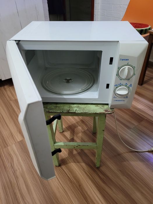 Продаётся микроволновка