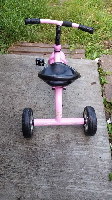 Tricicleta copii 2-4 ani