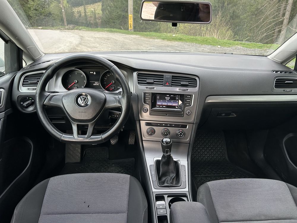 Vând vw golf 7 1.6 TDI