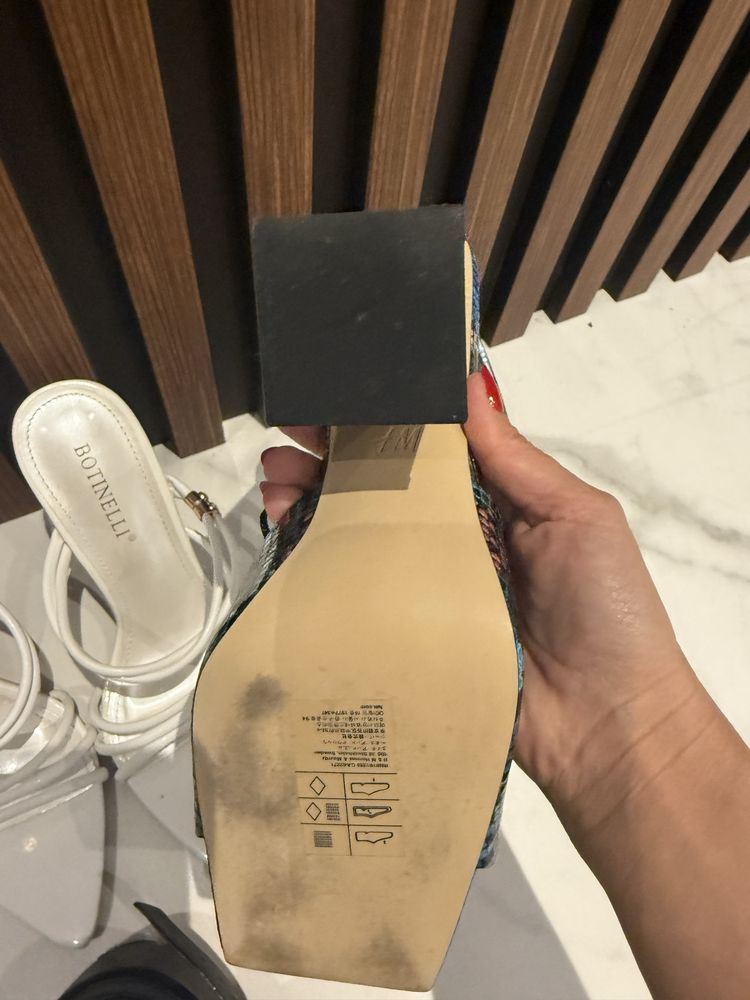 Продавам дамски сандали Zara, H&M