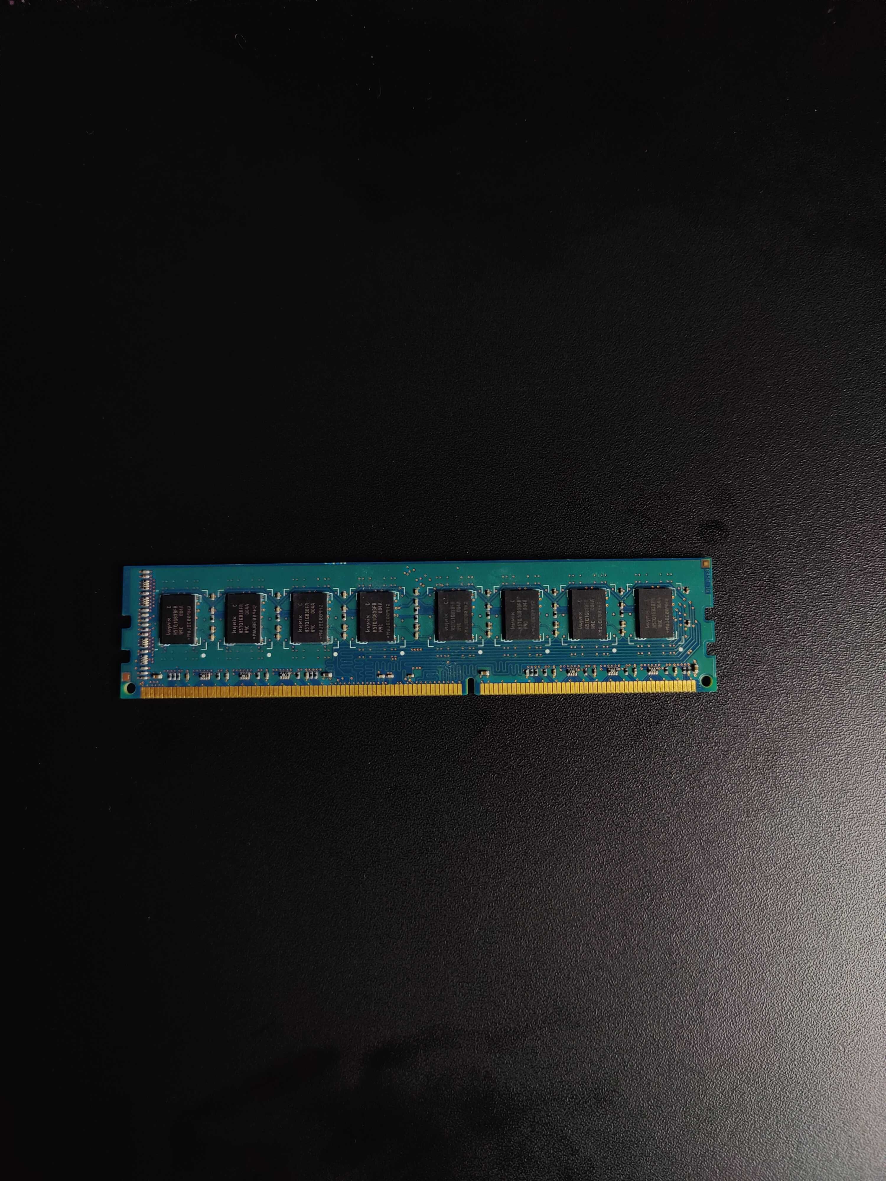 Оперативная память 2GB DDR3 1600MHz Hynix