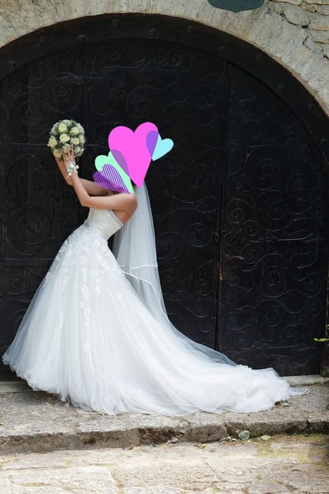 Дизайнерска булчинска рокля San Patrick (Pronovias)