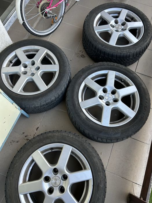 Jante cu cauciucuri de iarna 16 inci