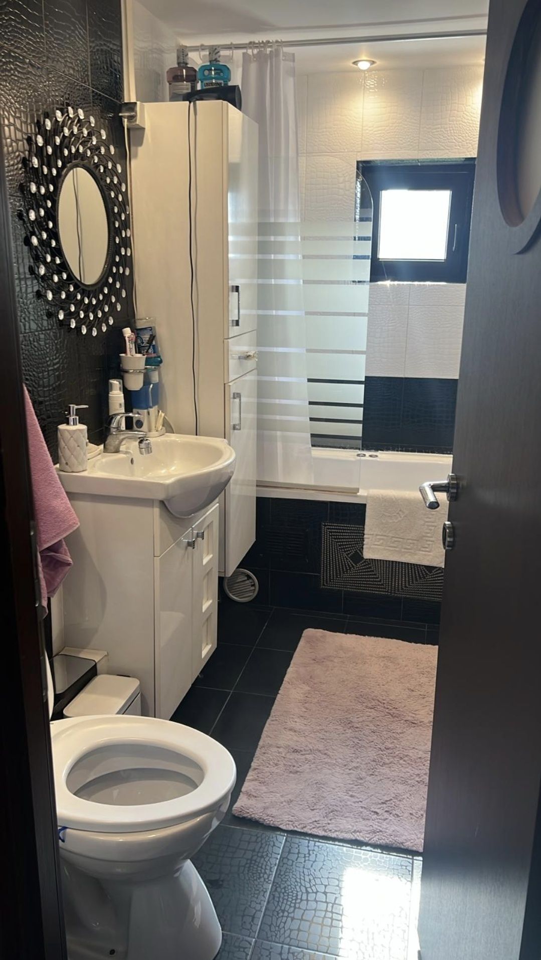 Apartament 4 camere Emil garleanu parc