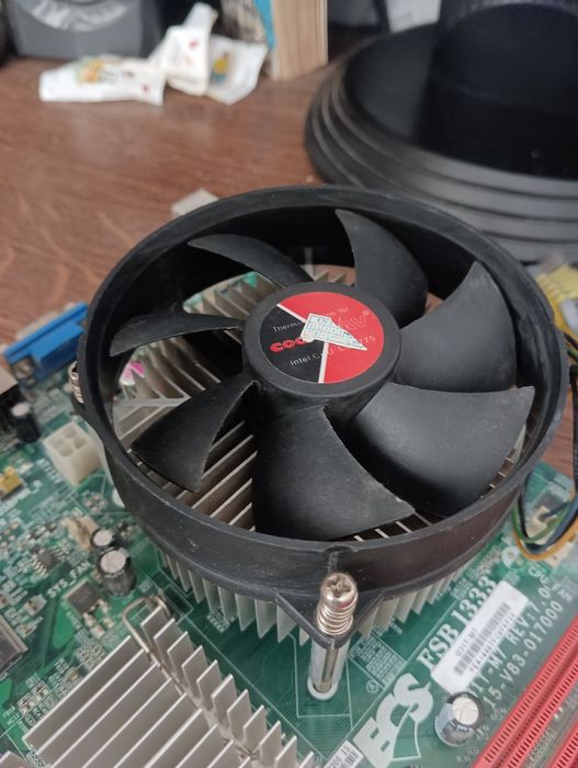 Материнская плата + Процессор + Куллер + Озу В Подарок