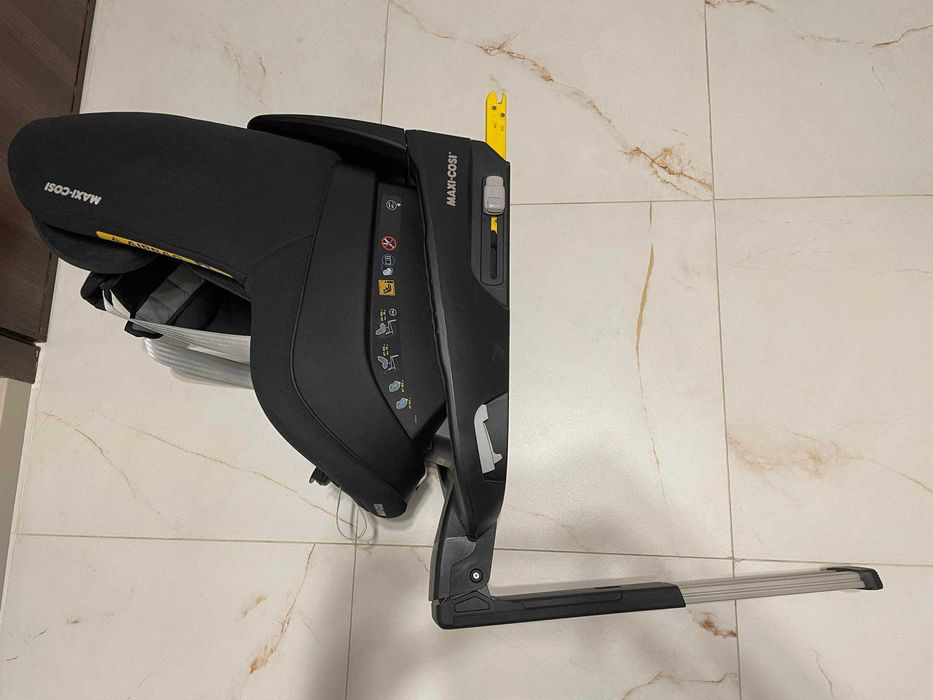 Стол за кола Maxi Cosi Pearl Pro 2 I-Size (9-18кг.) + база IsoFix