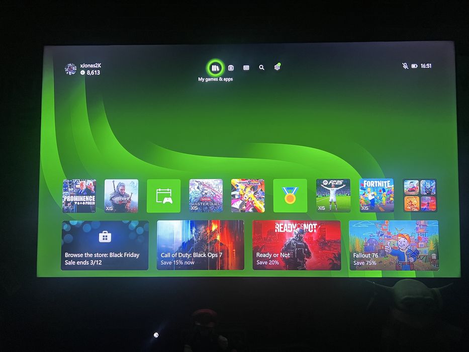 Xbox Series X 1TB cu 2 Controllere