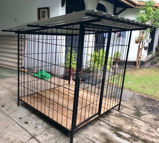 Вольеры , клетки , загоны для собак, животных птиц