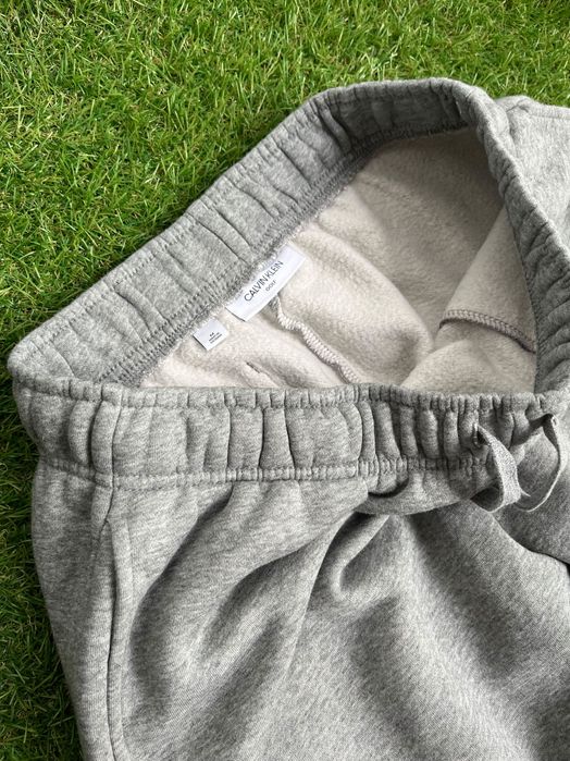 Мъжко долнище : CALVIN KLEIN M