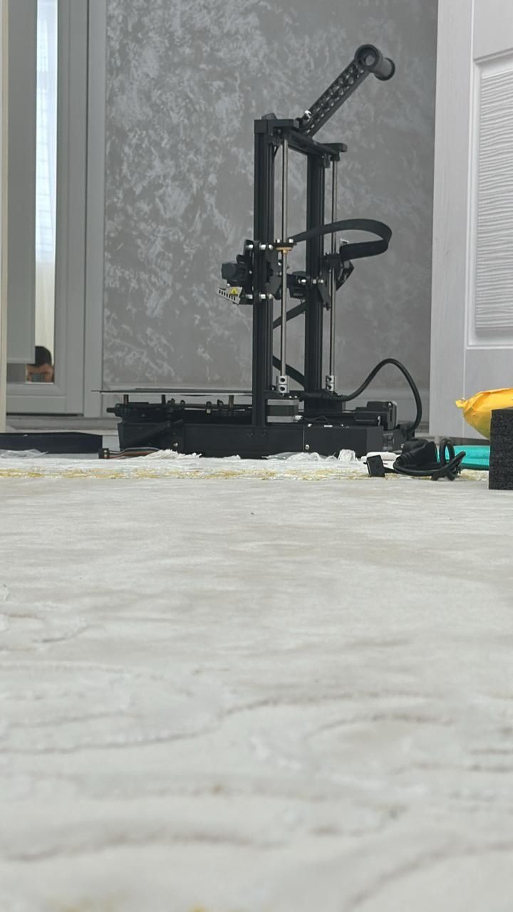 3д принтер ender 3s1, было куплено за 200.000тг, не использовалась,