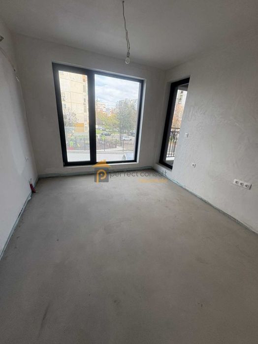 Двустаен апартамент в Тракия ПАРКОМЯСТО В ЦЕНАТА