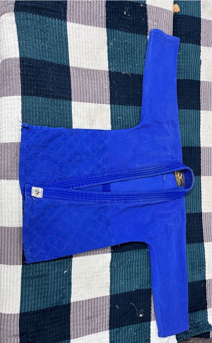 Продам кимано в хорошем сост