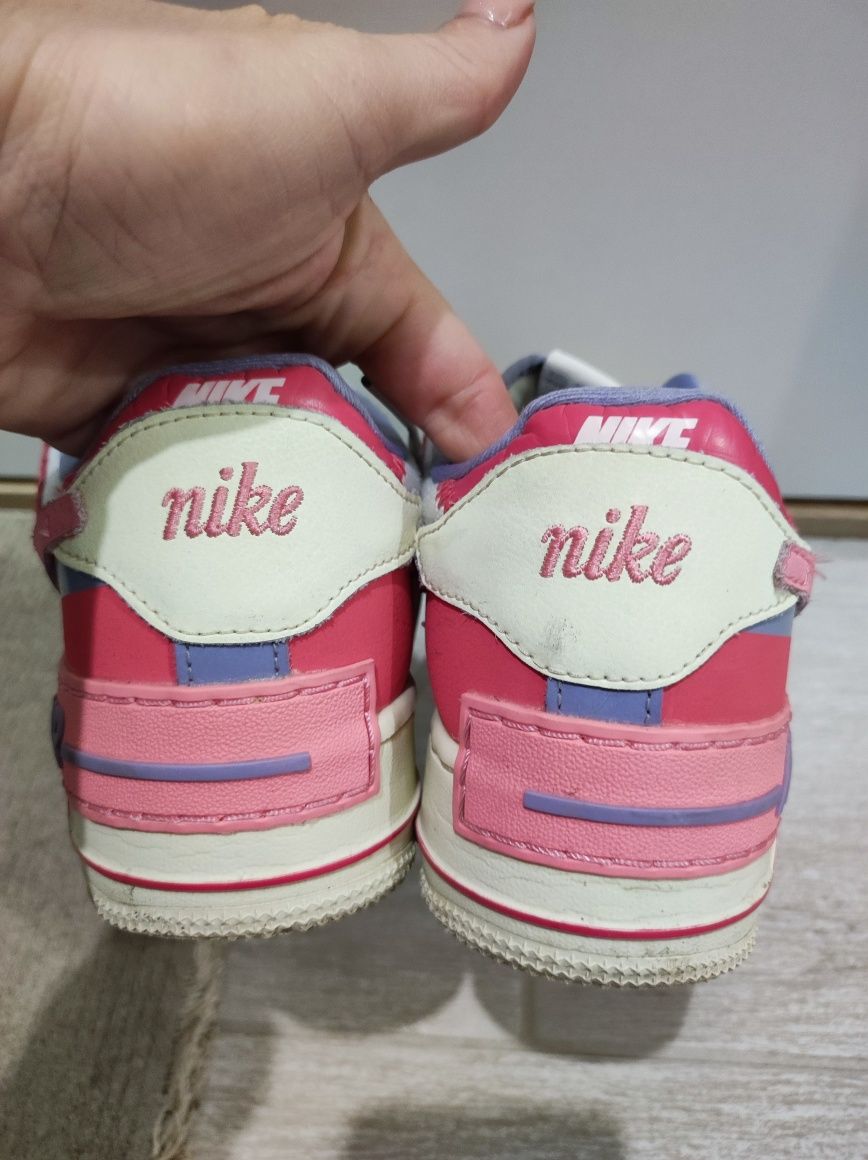 Оригинални зимни  маратонки Nike Air Force 1