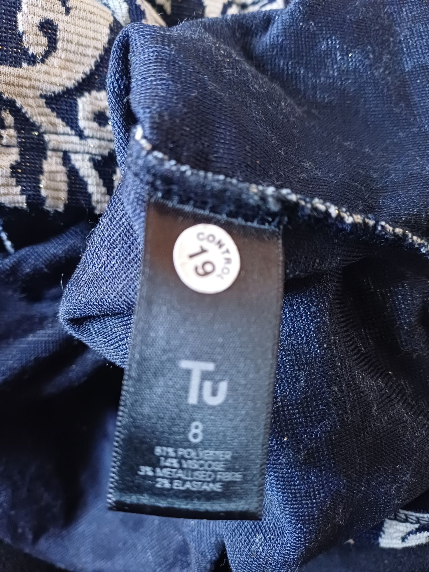 Rochie lungime medie fara maneci