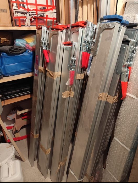 Vând  bari fixare marfa camion carosată