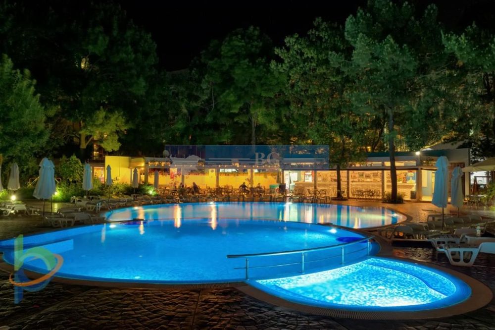 Продава се Едностаен апартамент в к.к. Слънчев бряг - 40 кв.м за 1300 €/кв.м - Снимка #5