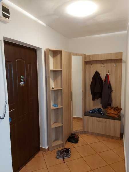 Proprietar inchiriez apartament cu 2 camere decomandat,bd N.Grigorescu