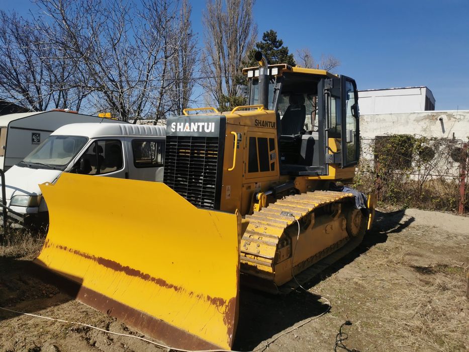 Buldozer Shantui DH13K