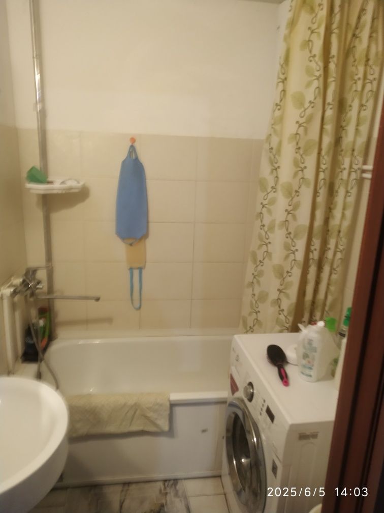 Продам 3 комнатную квартиру