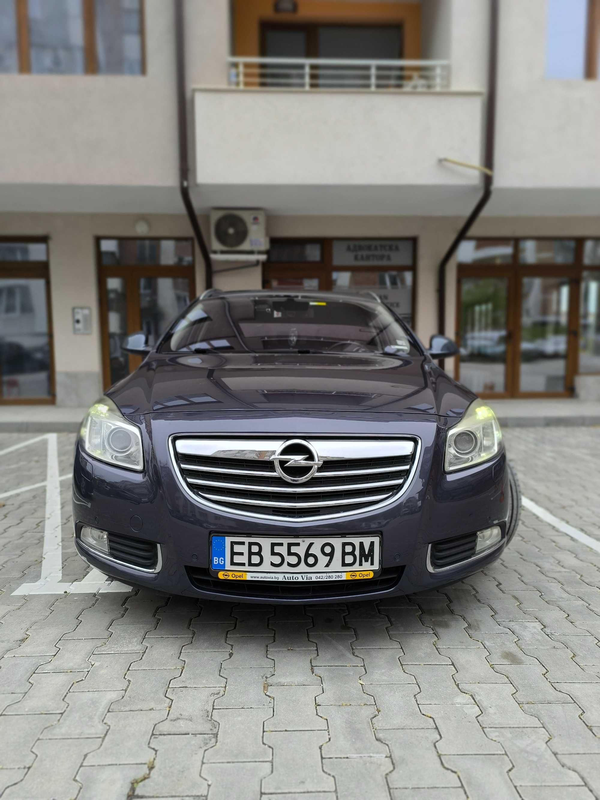 Opel Insignia БЪЛГАРИЯ