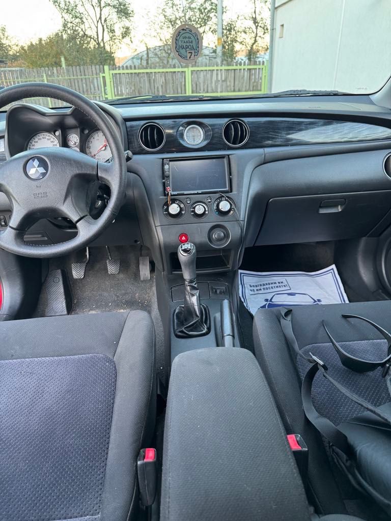 Mitsubishi 2,4 бензин