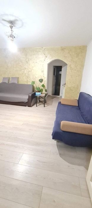 Inchiriez apartament 2 camere