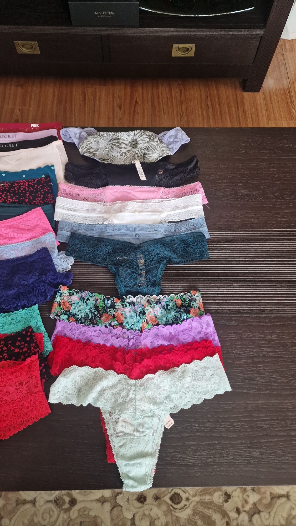 Lenjerie/chilot/bikini/tanga Victoria's Secret SUA