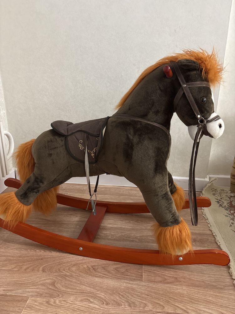 Игрушка лошадка