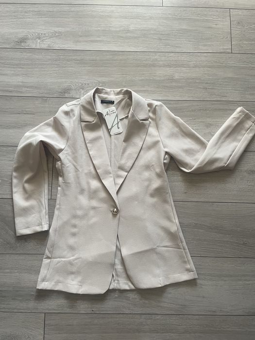Стилно сако - екрю
