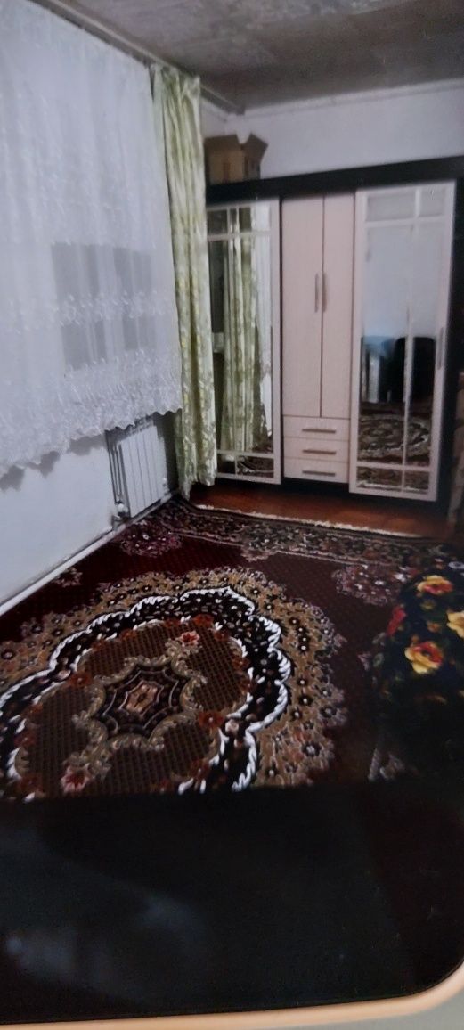 Комната сдается парням
