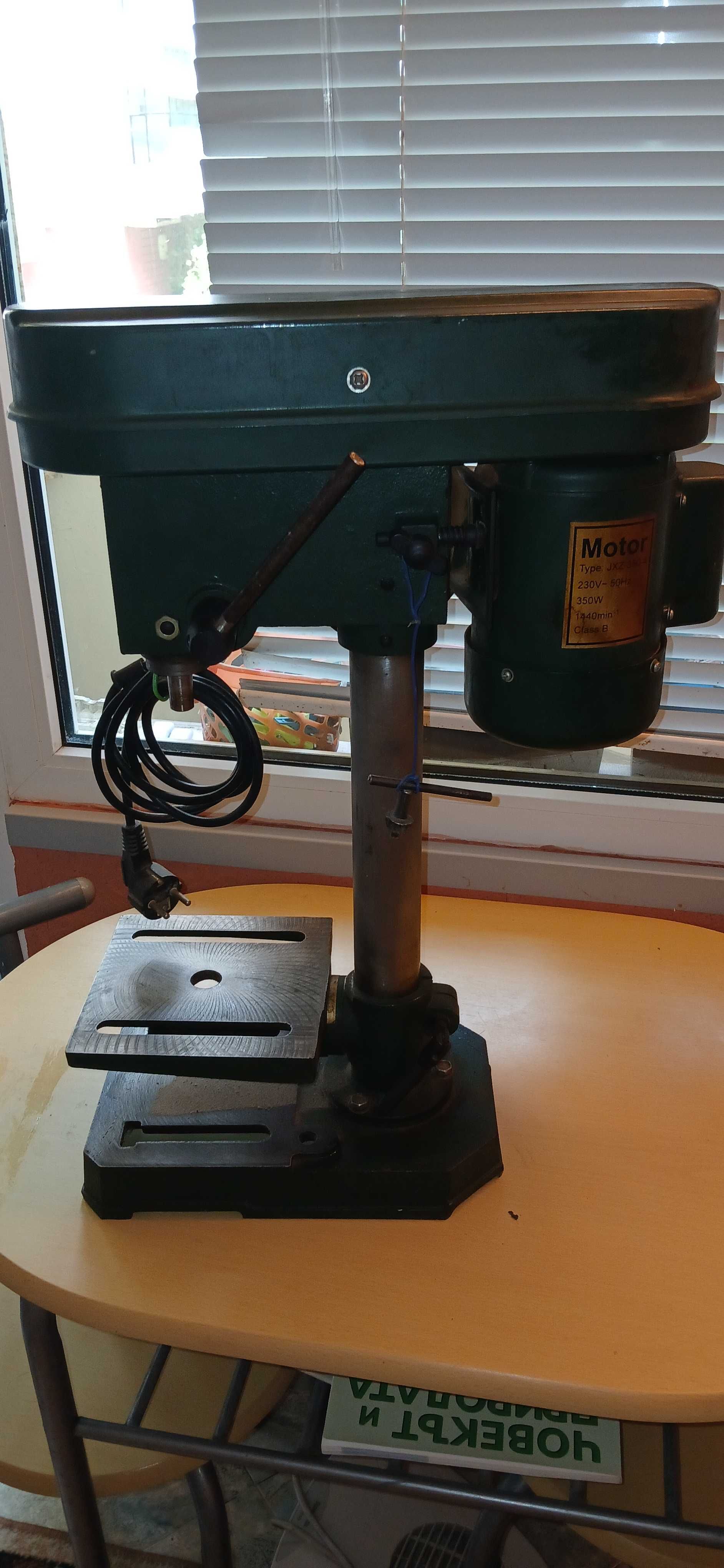 Настолна бормашина малка.Модел:Motor JXZ-350-4