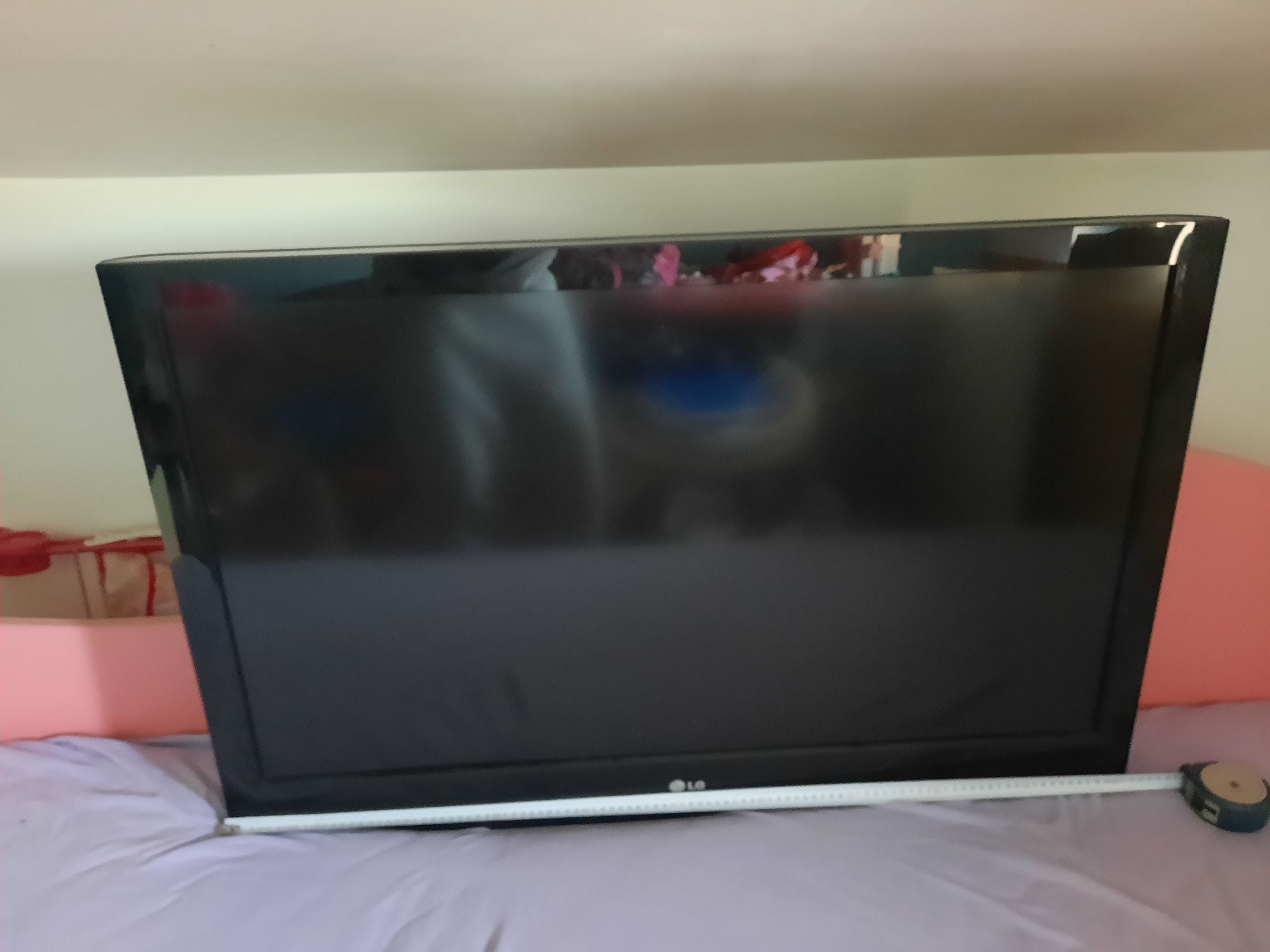 Tv led marca LG,102 CM