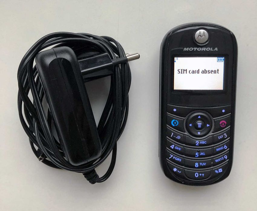 Телефон MOTOROLA C139