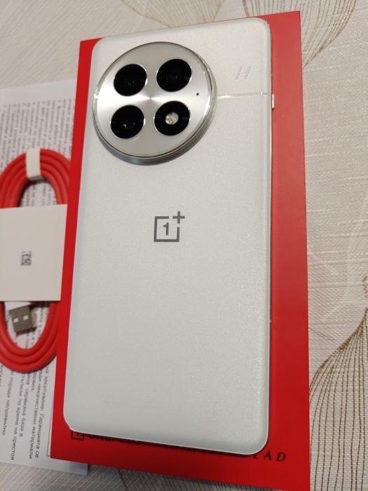 OnePlus 13 16/512