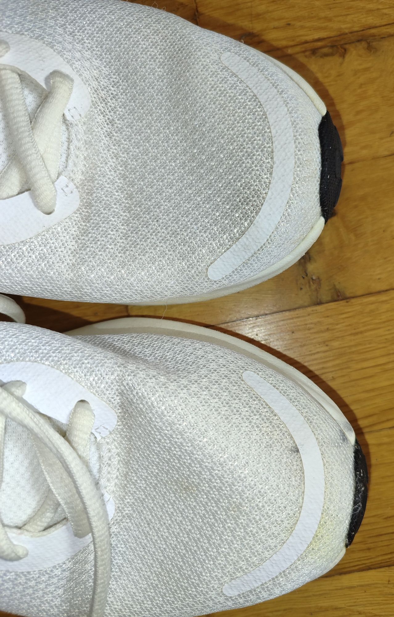 Маратонки Nike 38,5