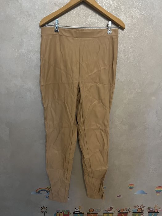 Pantaloni imitatie piele L