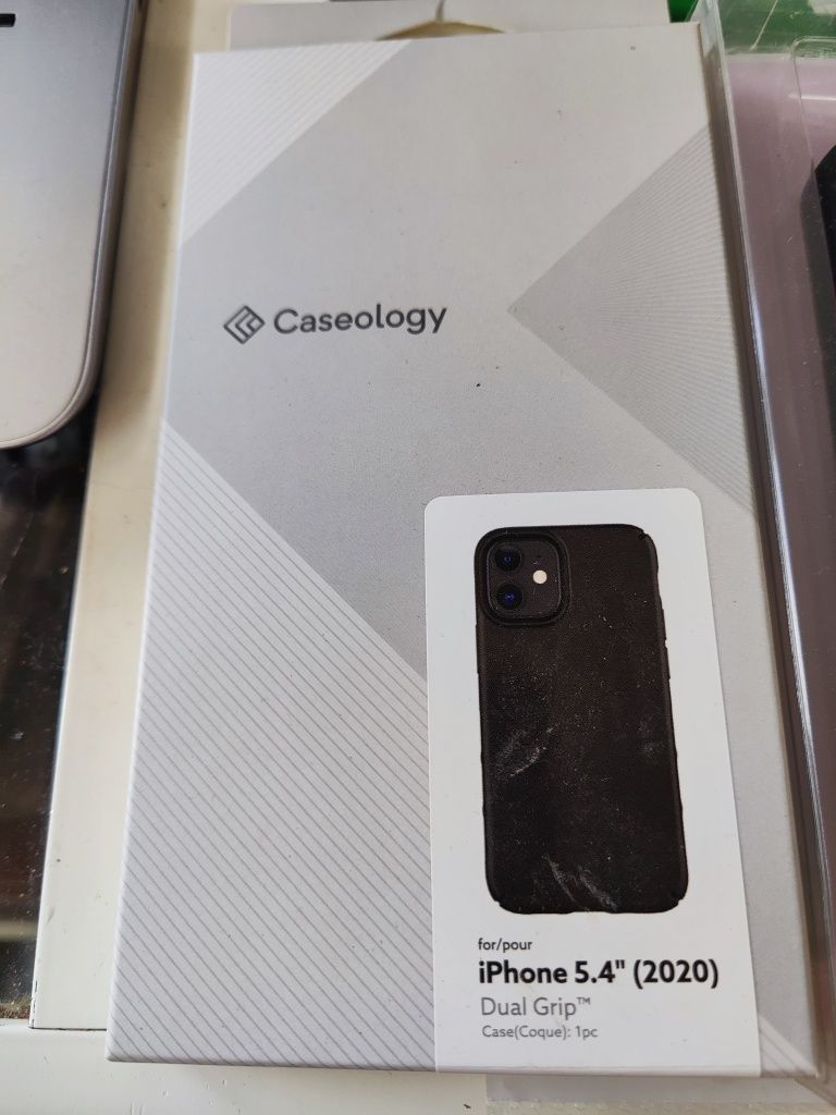 Нови Аксесоари за iphone 12 mini