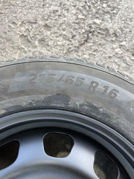 Dacia Duster гуми с джанти