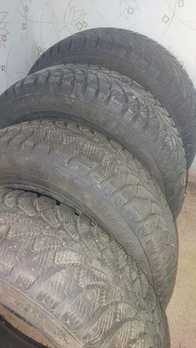Зимний  покрышки  195/ 65 R 15