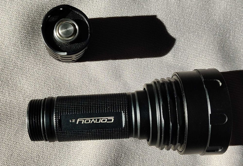 фенер   Convoy Z1