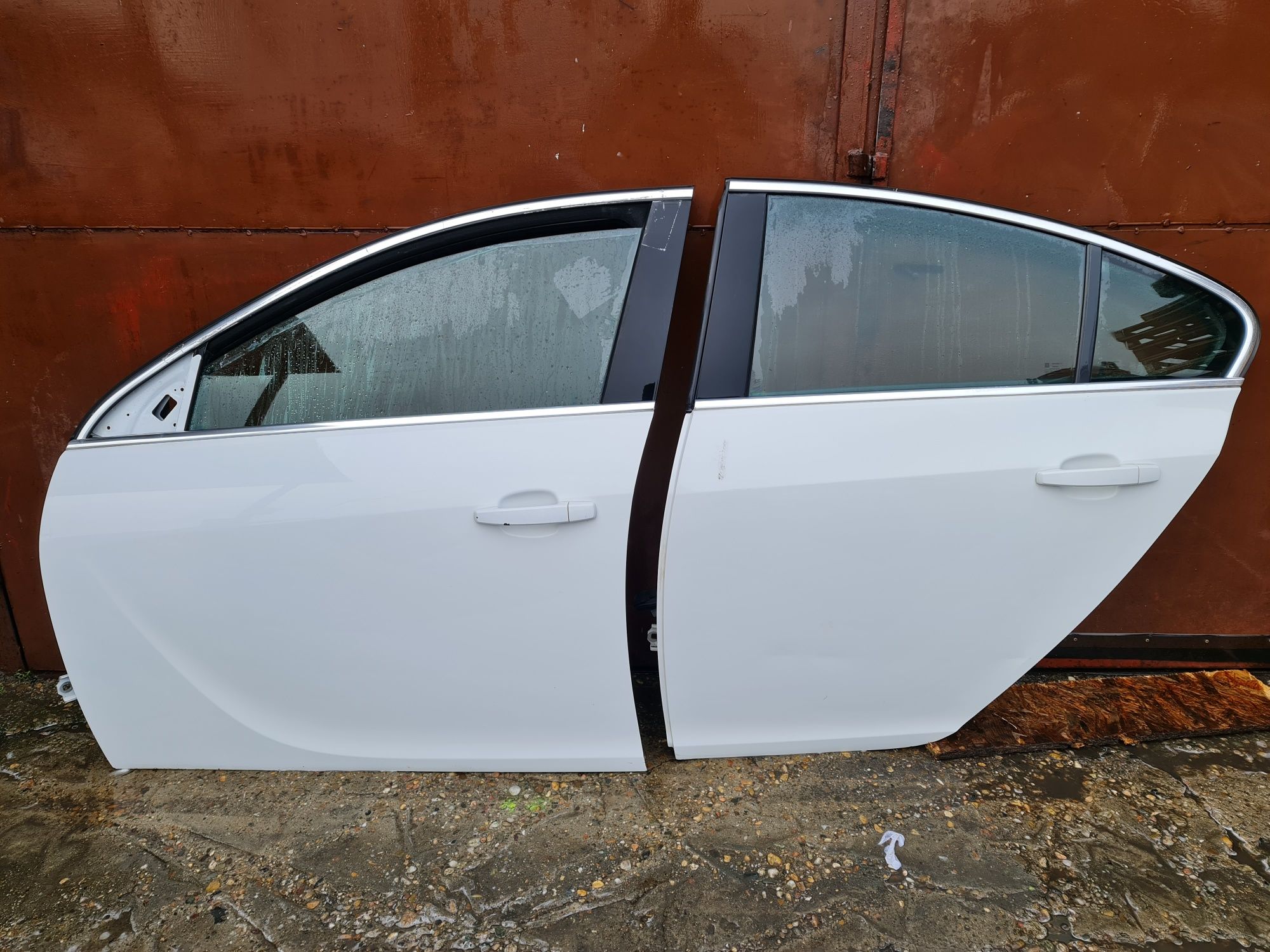 Geam portiera fata spate Opel Insignia